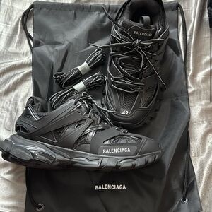 Size 9 no box- Balenciaga Track
Triple Black
